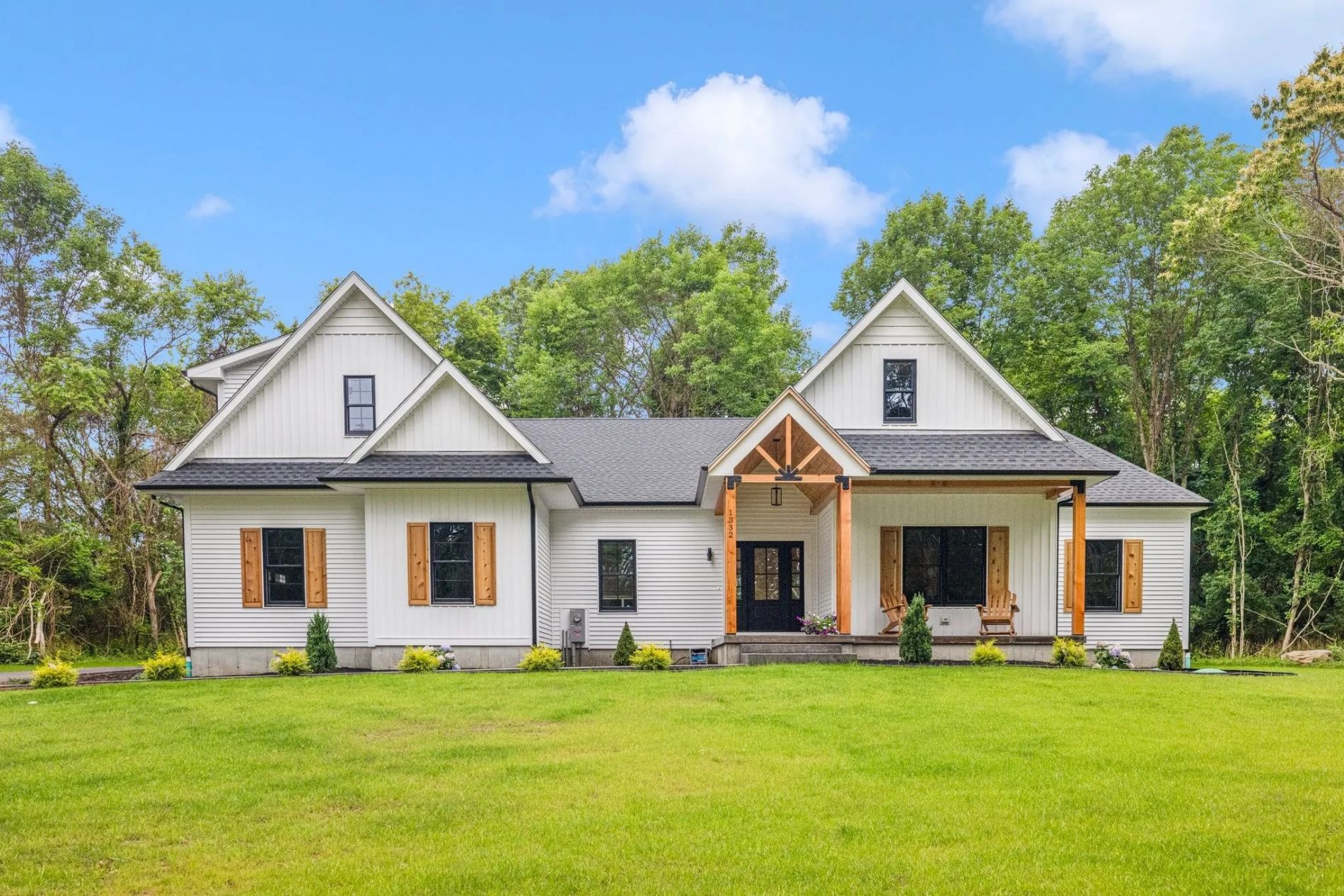 South Kingstown Home, RI Real Estate Listing